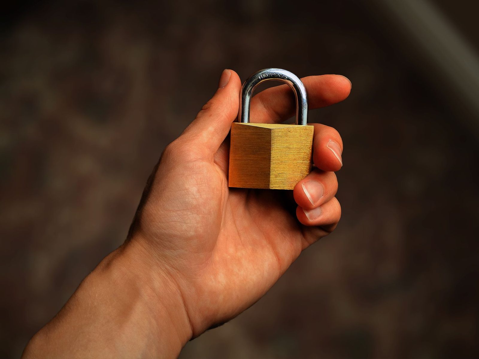Anonym arbeiten: was funktioniert, was nicht und was niemand garantieren kann