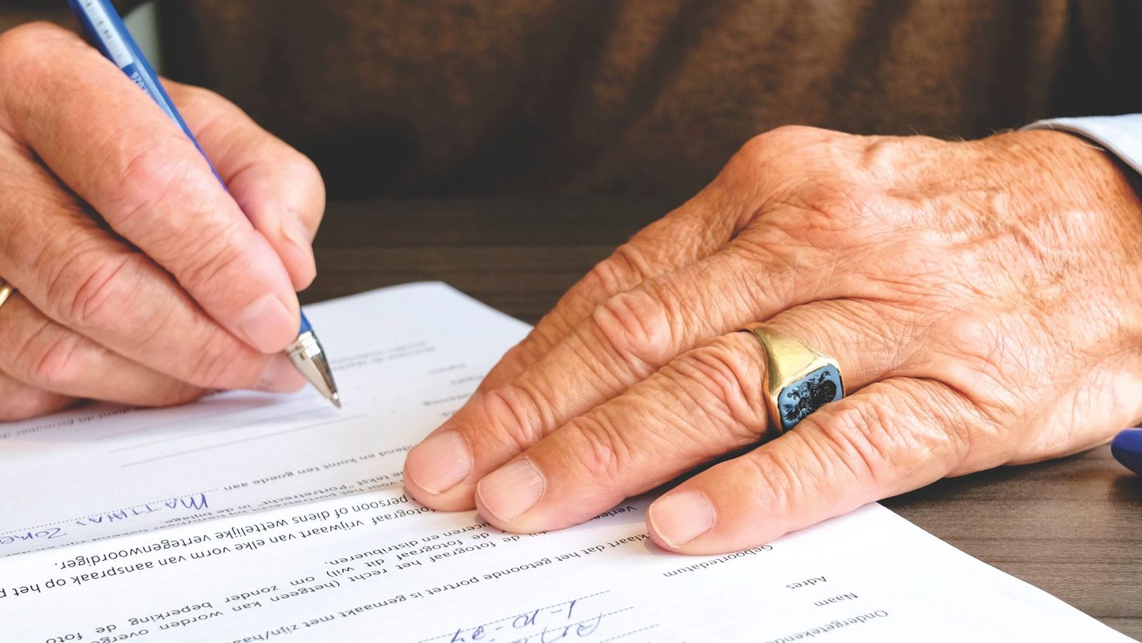 Usage rights: period, territory and channels explained understandably